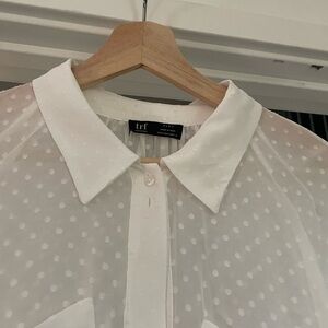 Zara, off white long sleeve shirt. Size Small… but runs big.